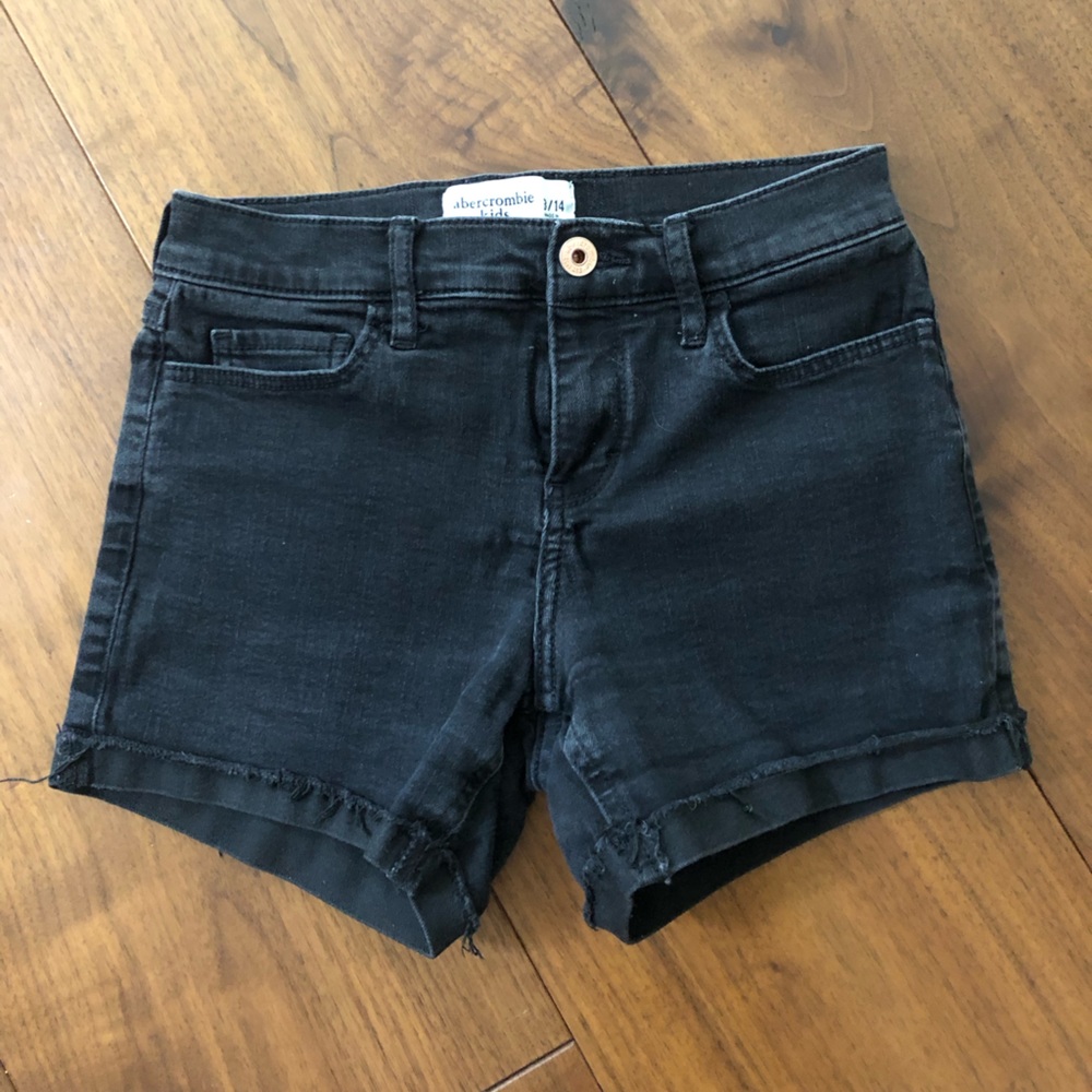 Abercrombie kids black jean shorts